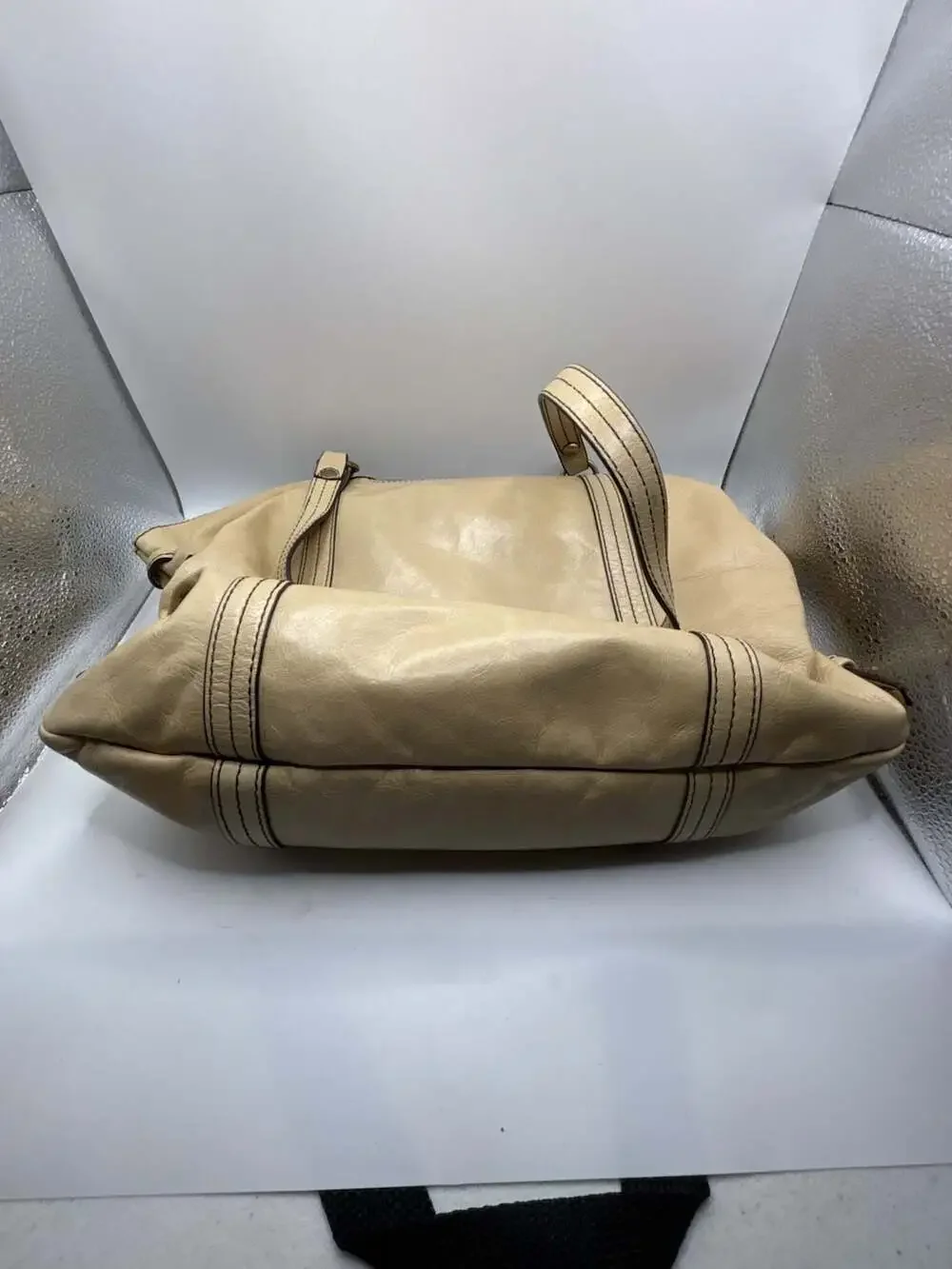Hobo Flourish Beige Leather Shoulder Bag Tote Handbag